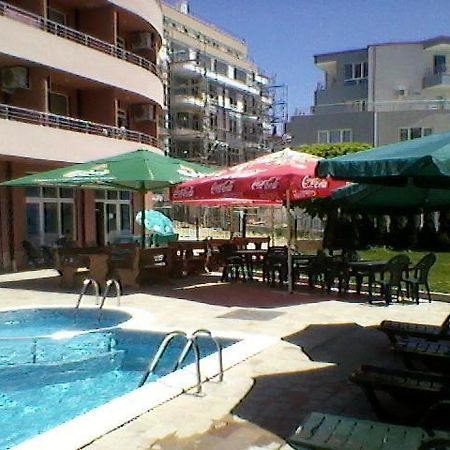 Femili Hotel Diveda Sveti Vlas Extérieur photo