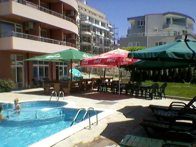 Femili Hotel Diveda Sveti Vlas Extérieur photo